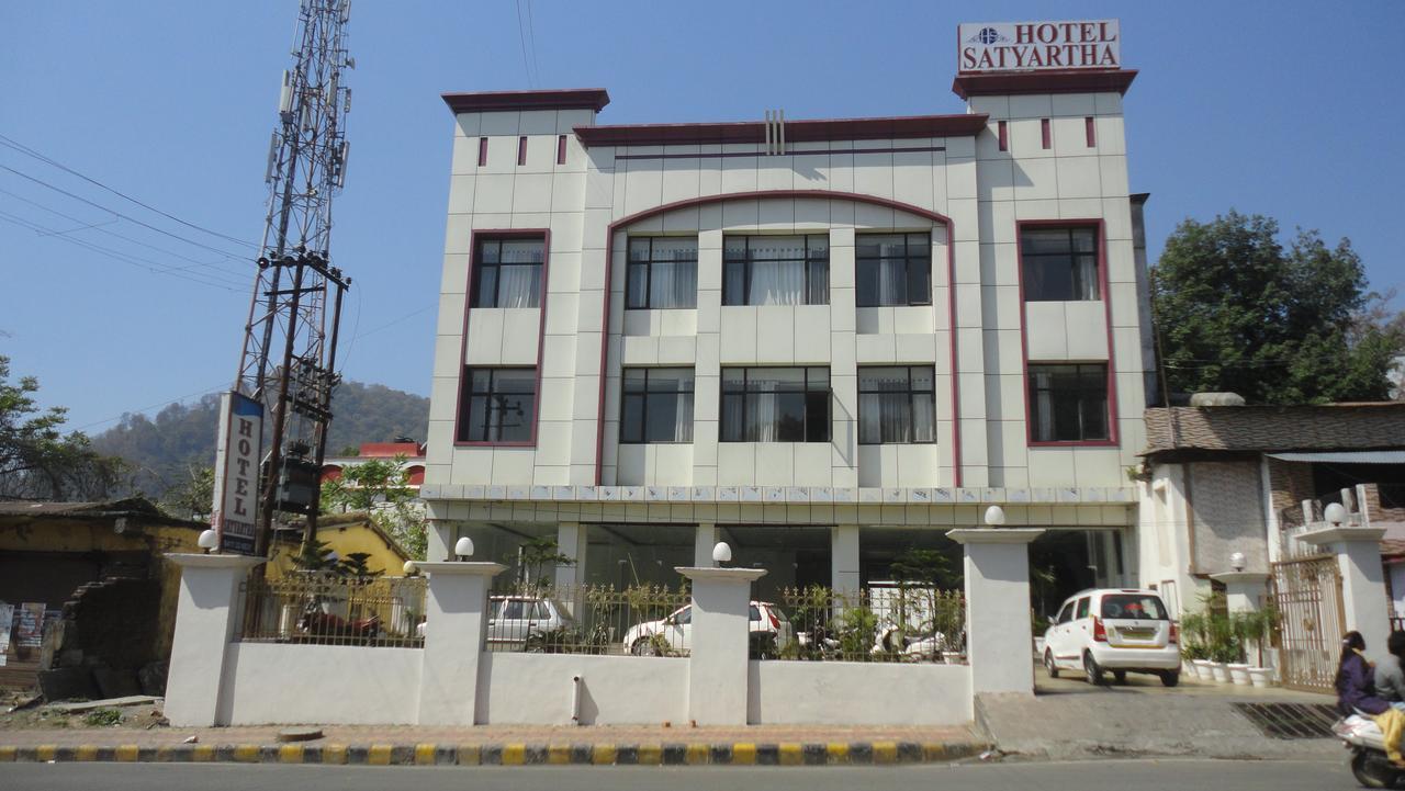 Hotel Satyartha Kāthgodām Buitenkant foto